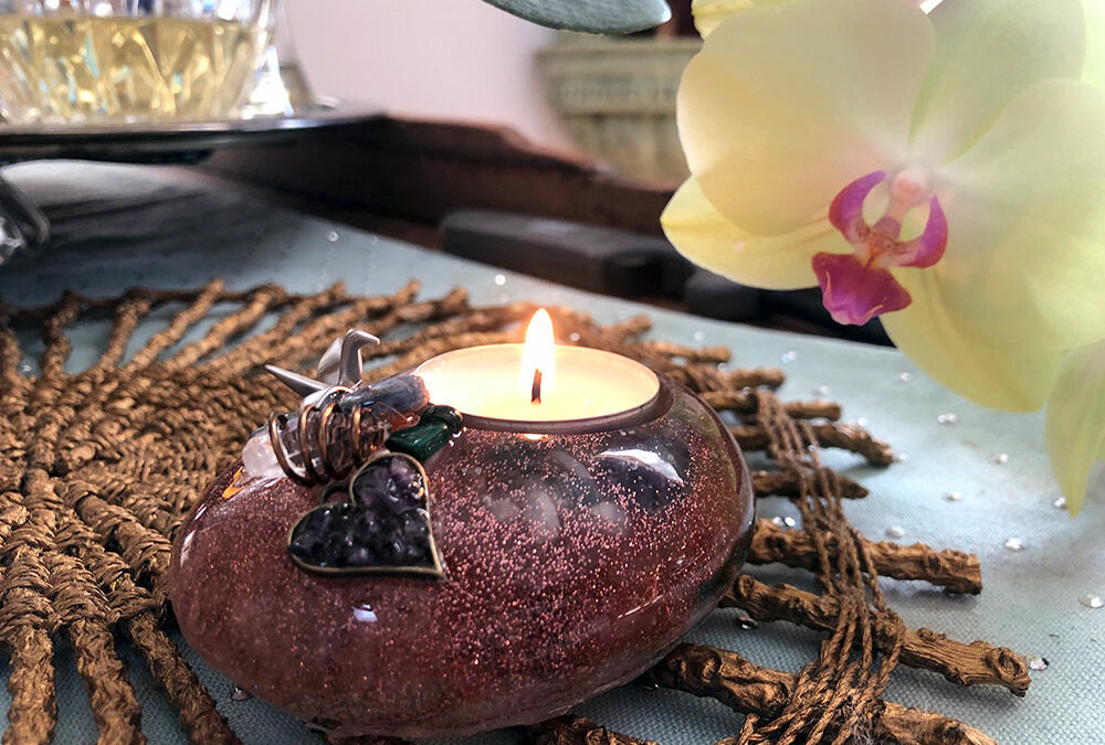 Tea light candle holder with crystals and gemstones for meditation